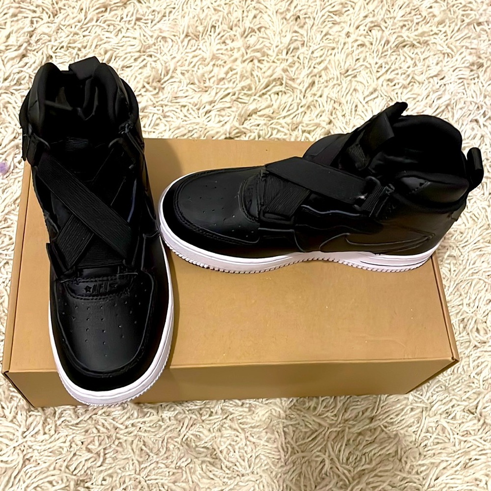 Kids Air Forces 1 Highness sneakers Size US 2 UK 1.5